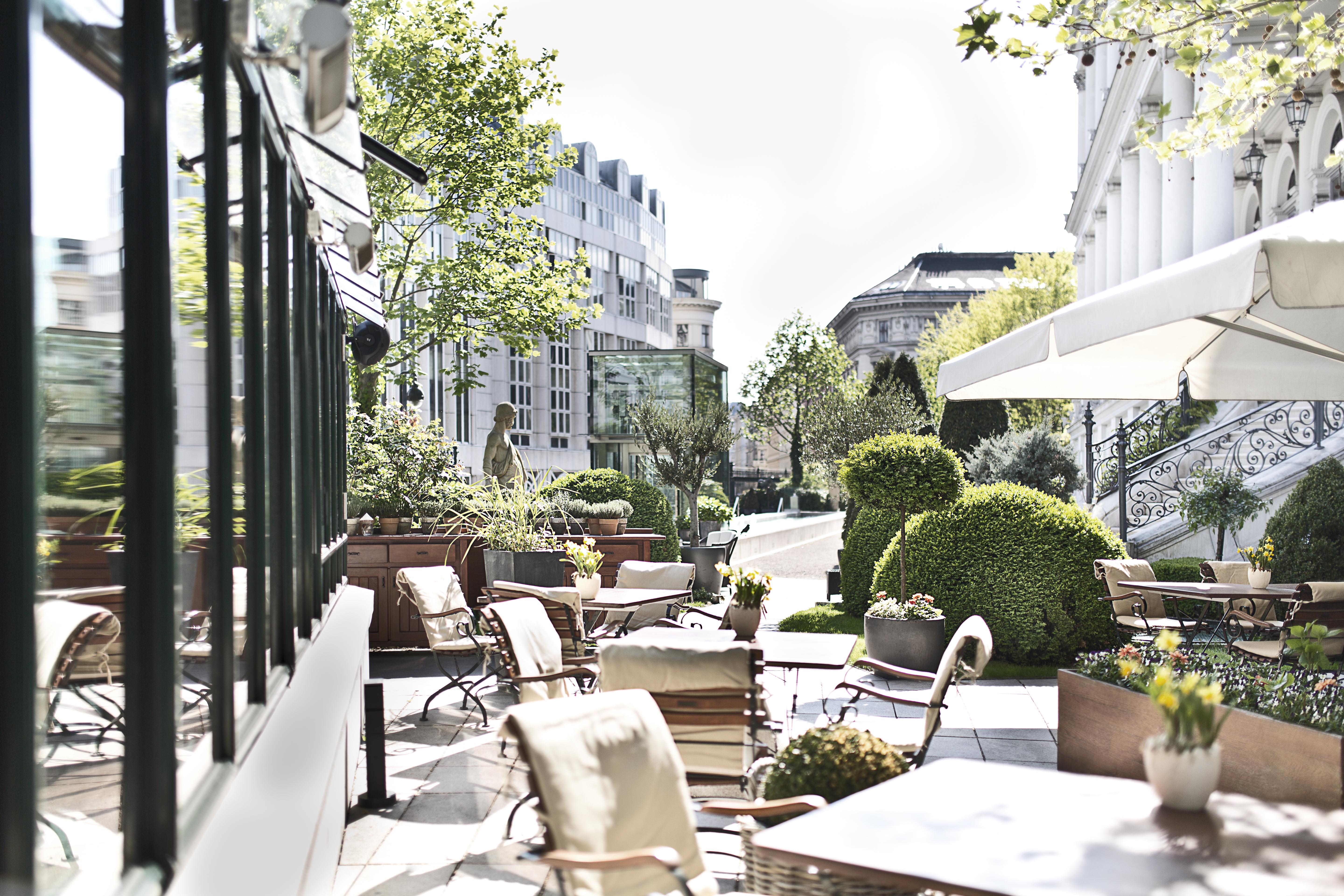 Palais Coburg Residenz Hotel