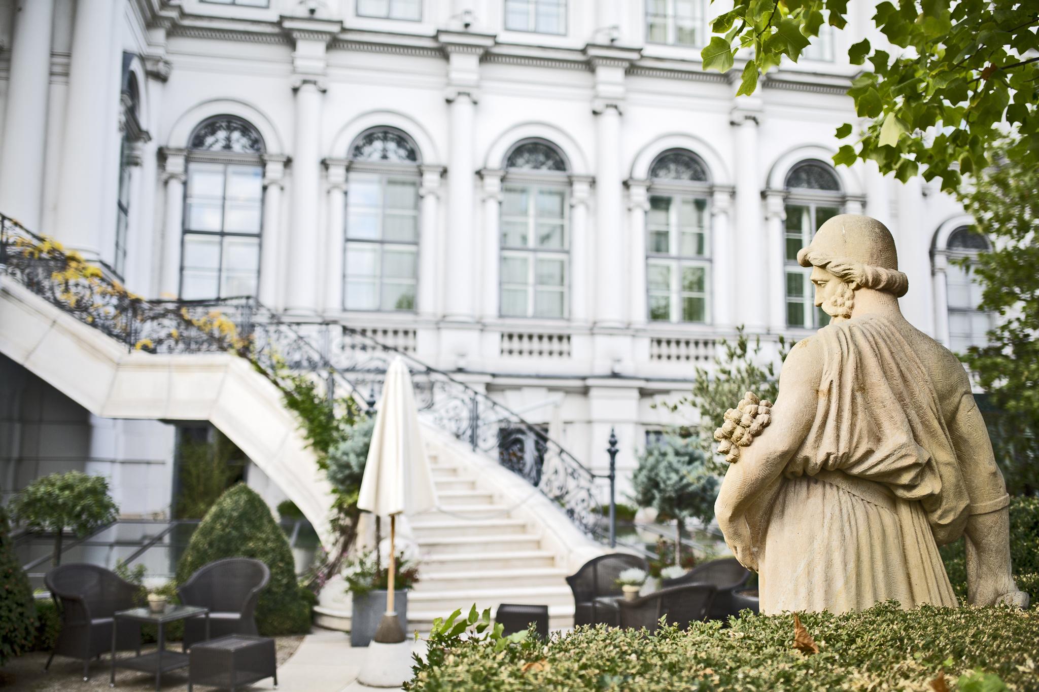 Palais Coburg Residenz 5*
