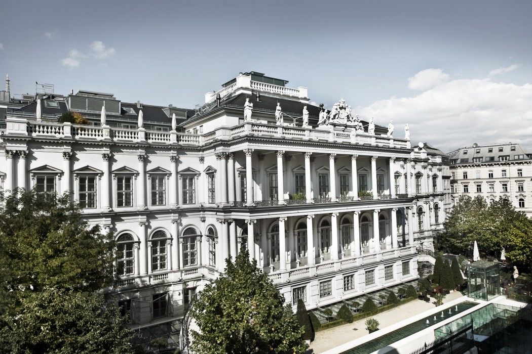 Palais Coburg Residenz Hotel 5*