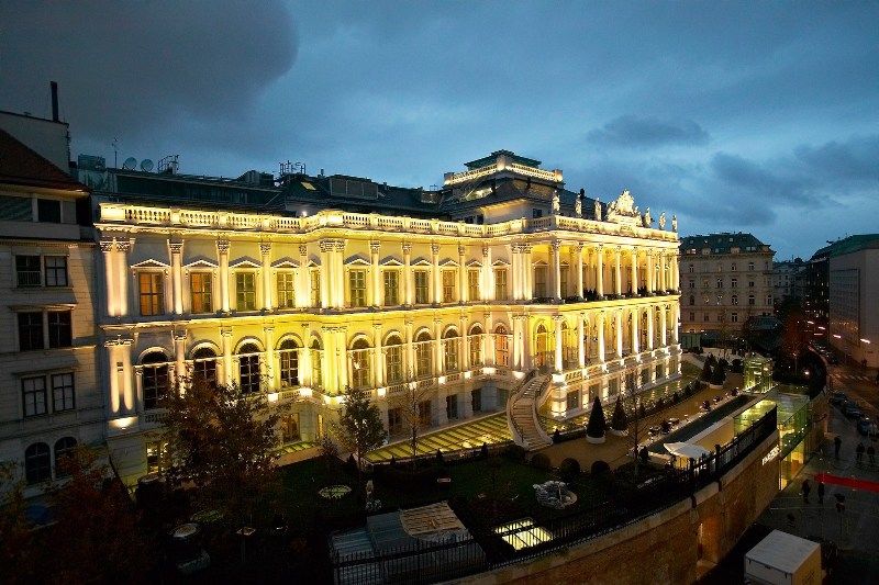 Palais Coburg Residenz Hotel